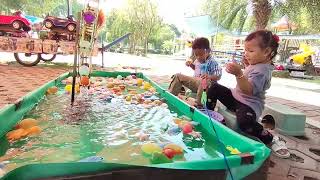 Too enthusiastic fishing until the fishing rod gets stuck